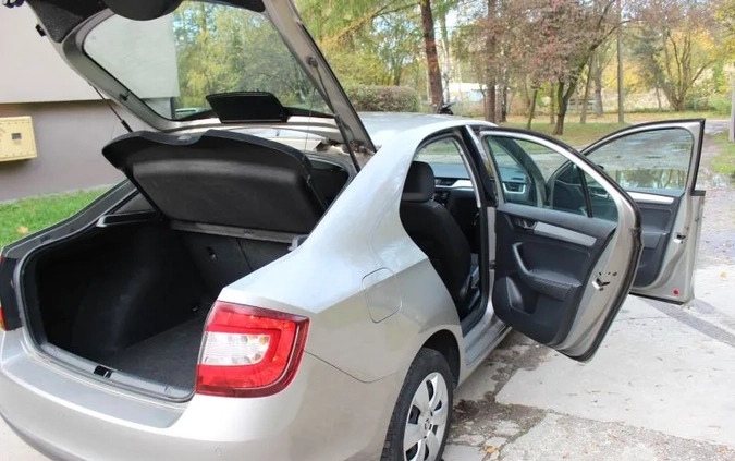 Skoda RAPID cena 39500 przebieg: 115000, rok produkcji 2017 z Brzozów małe 67